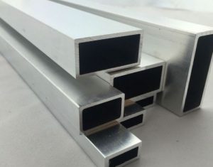 Thép hộp 10x20 là dòng thép phổ biến có tính ứng dụng cao