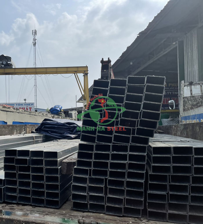 Kho sắt hộp 50x100 luôn có sẵn hàng để phục vụ quý khách