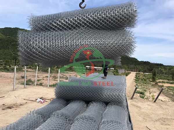 Giá lưới B40 Mạ kẽm khổ 1m, 1m2, 1m5, 1m8, 2m, 2m4 hôm nay