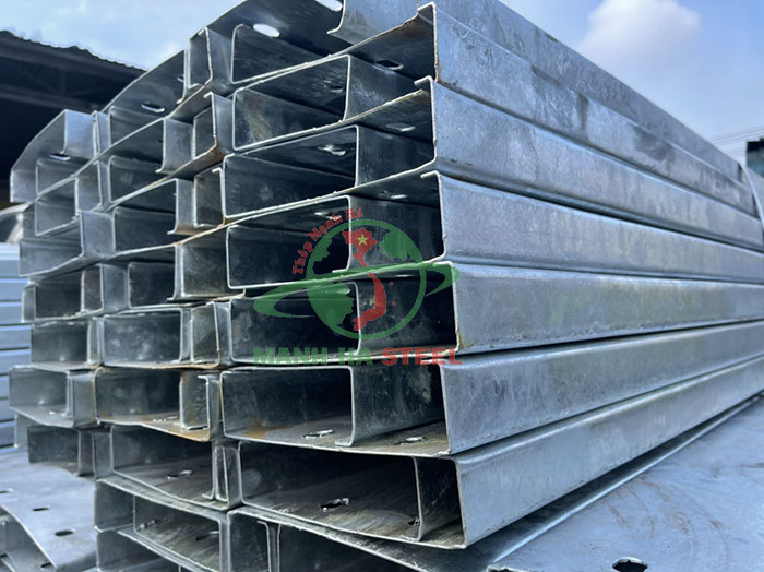 Giá xà gồ hôm nay mới nhất. Bảng giá xà gồ C, xà gồ Z đen, mạ kẽm, nhúng nóng