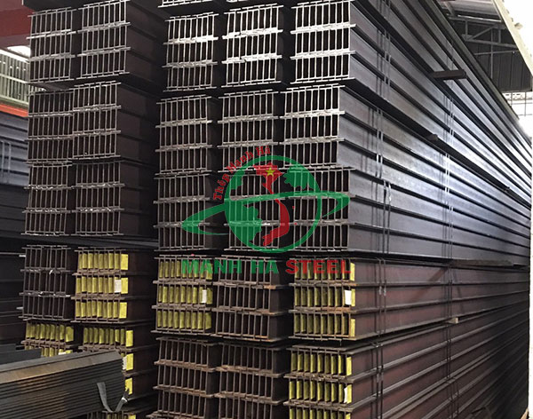 Thép I Posco có 3 loại là đen, mạ kẽm, mạ kẽm nhúng nóng