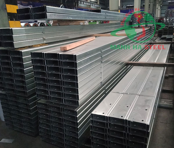 Kho xà gồ thép C Việt Nhật luôn có sẵn hàng để phục vụ quý khách