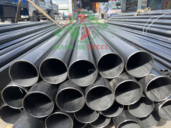 Ống thép đen Hòa Phát