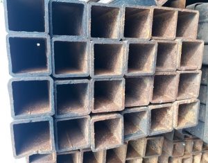 Sắt hộp 90x90 là nguyên vật liệu không thể thiếu trong các công trình xây dựng