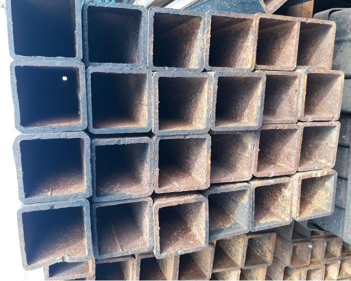 Sắt hộp 90x90 là nguyên vật liệu không thể thiếu trong các công trình xây dựng
