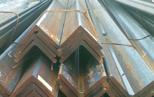 Khách hàng cần lựa chọn sản phẩm phù hợp với công trình của mình