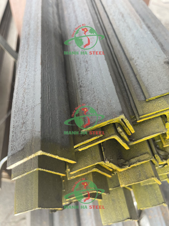 Thép V30x30 là loại thép dạng thanh có chiều dài từ 6 - 12m