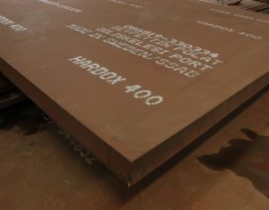 Thép tấm chịu mài mòn là nguyên liệu chính trong sản xuất chi tiết kỹ thuật