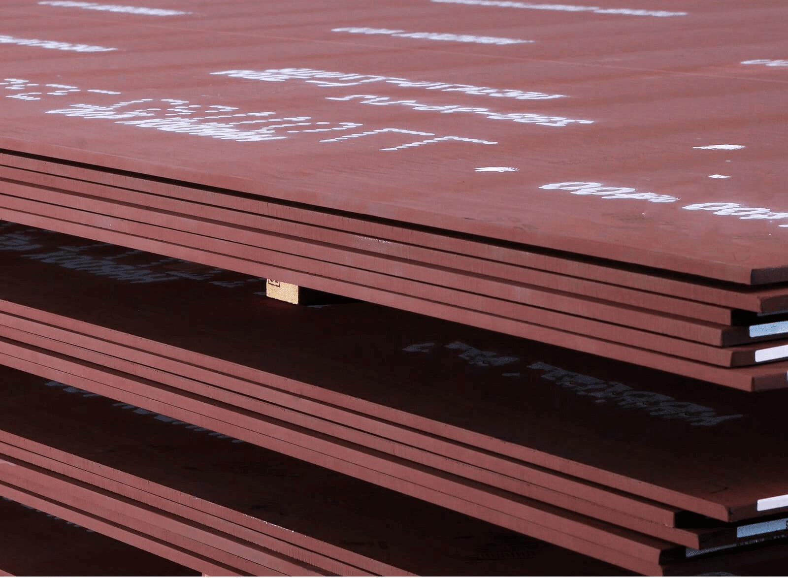 Thép tấm chịu mài mòn Hardox