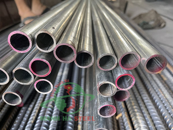 hép ống có tên gọi khác là thép hộp tròn hay ống thép