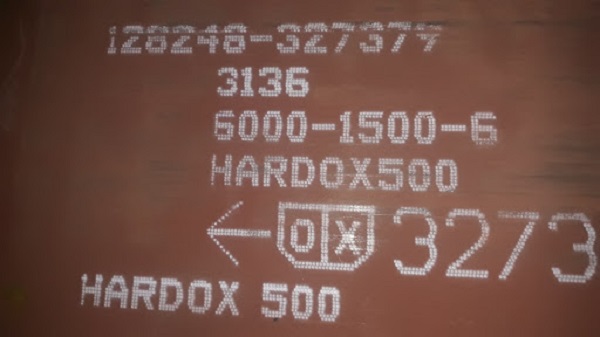 Thép tấm chịu mài mòn Hardox 500 có nhiều kích cỡ khác nhau