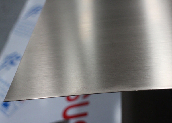 Mua tấm inox tại Vật Liệu Xây Dựng an tâm về giá và chất lượng