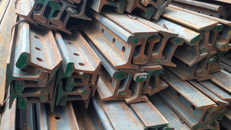 Kho thép ray tàu P12 của Vật Liệu Xây Dựng hân hạnh phục vụ quý khách